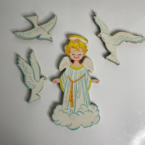 Praying Boy Angel Doves Vintage 50s The Dolly Toy Co Pressed Wood Hanging Nurser - Picture 3 of 7